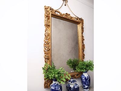 Specchiera con cornice in legno e pastiglia dorata, cm 110x82