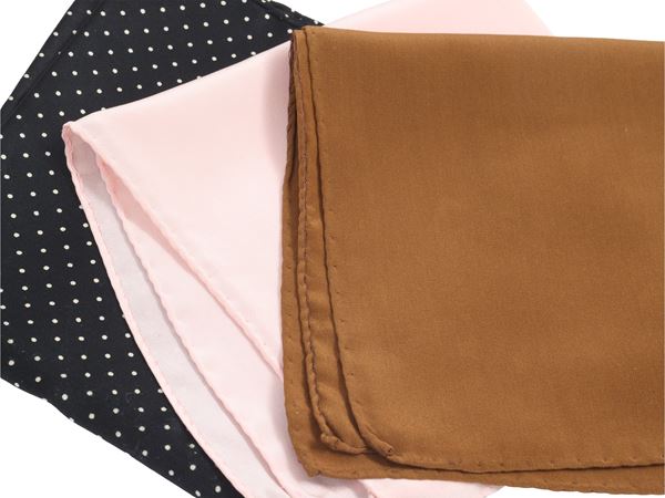 Tre foulard pochette in seta