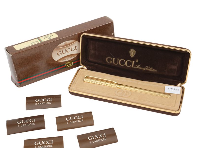 Gucci - Penna Stilo in Metallo Dorato