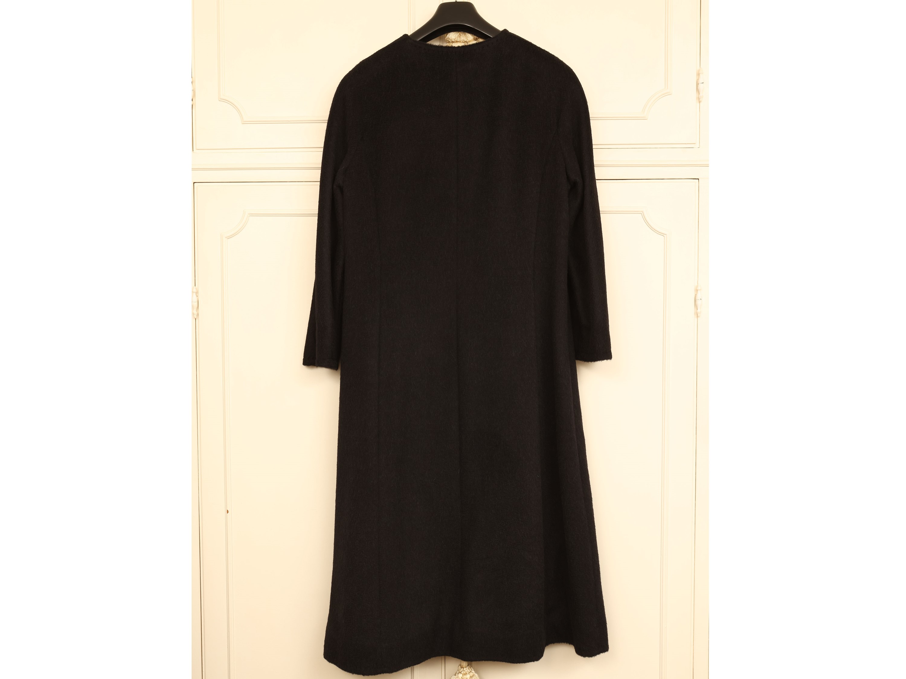 Cappotto nero in alpaca e lana, Beltrami