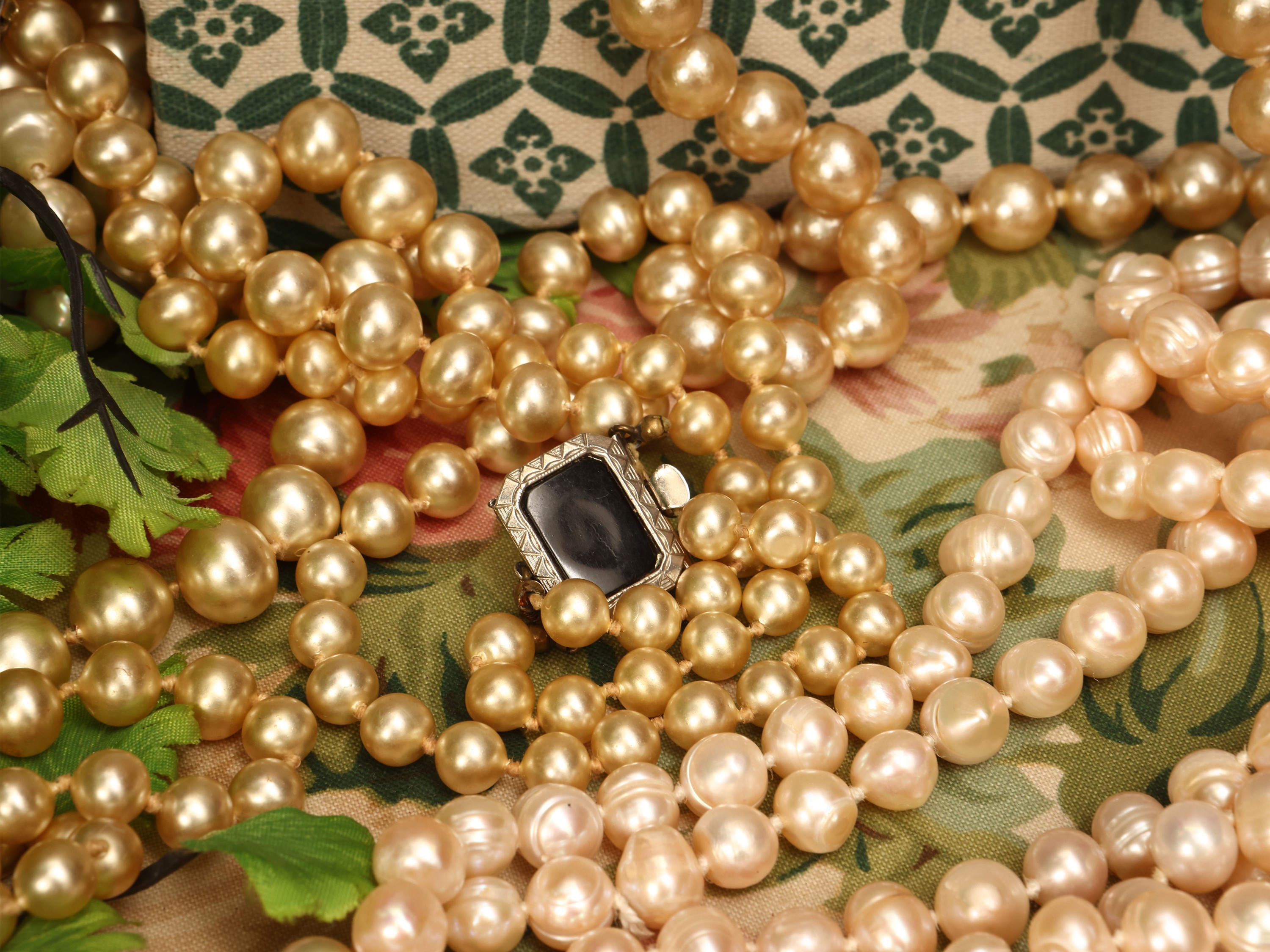 Lotto di Bijoux