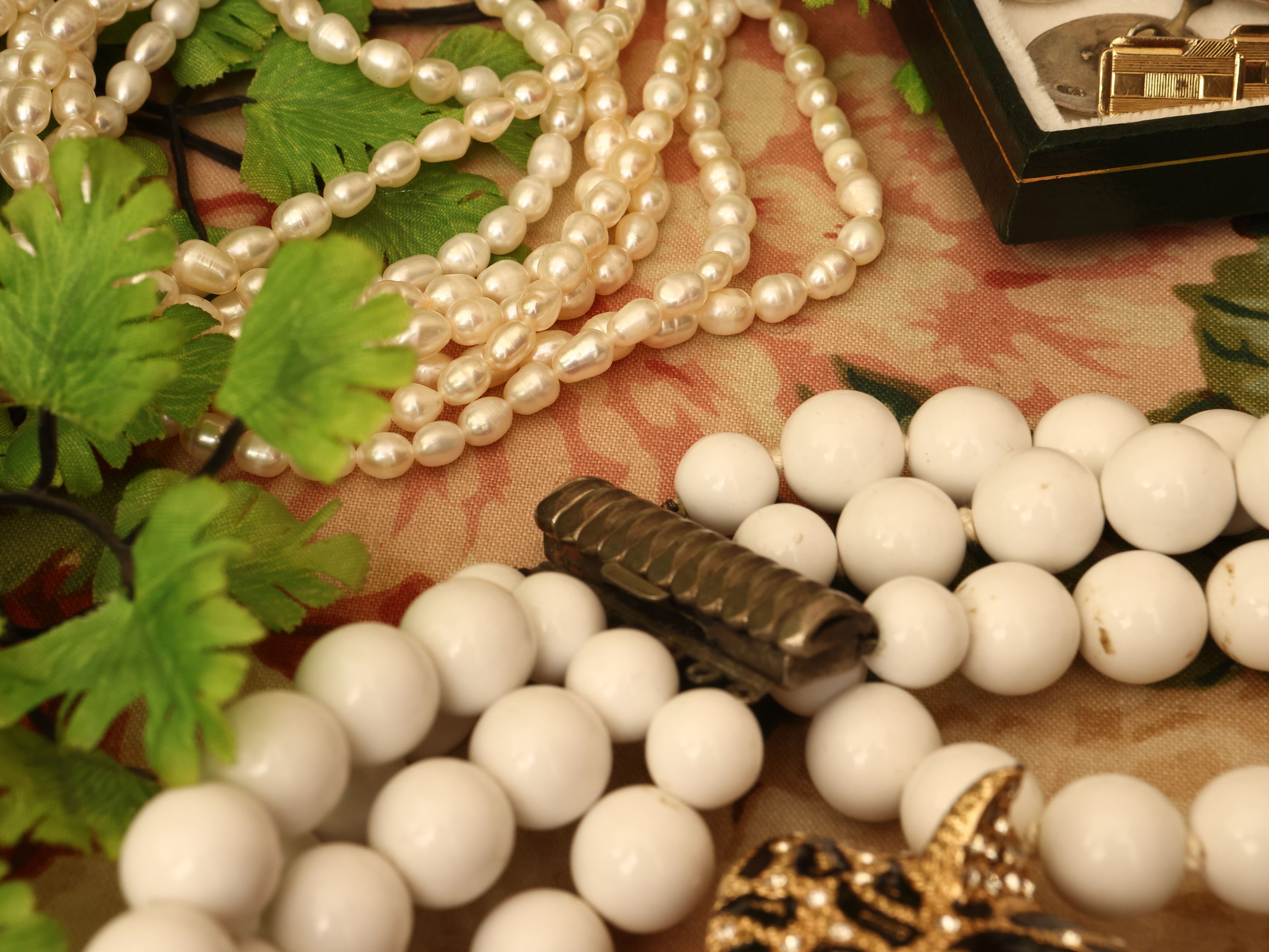 Lotto di Bijoux