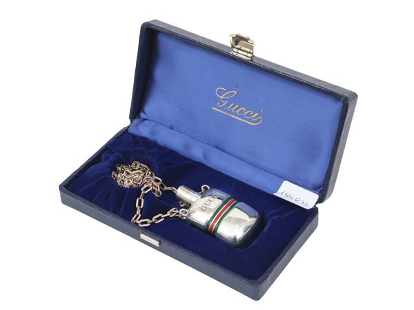 Gucci - Collana con flaconcino portaprofumo in argento 925