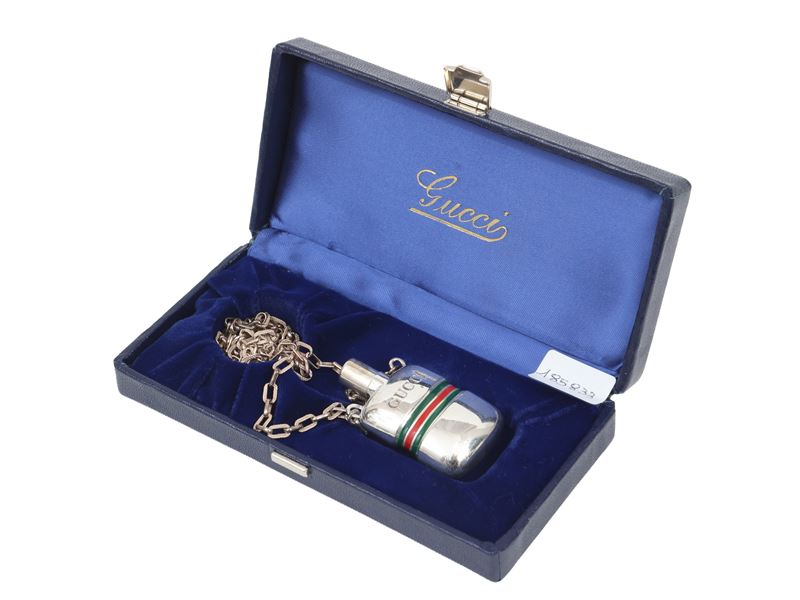 Gucci - Collana con flaconcino portaprofumo in argento 925