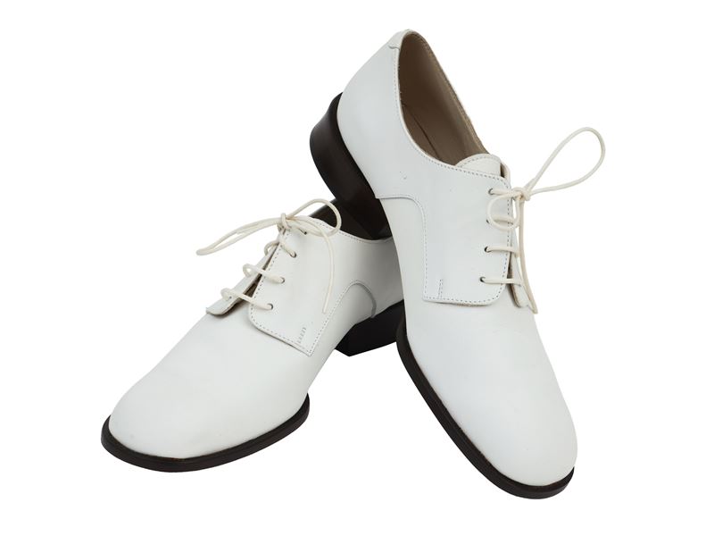 Scarpe stringate in pelle bianca, Luisa Via Roma