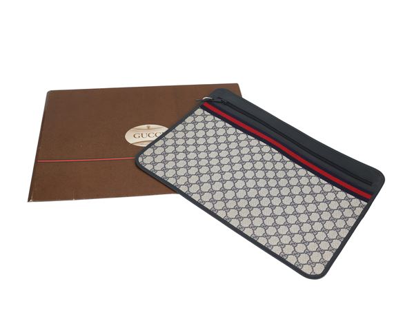 Gucci - Document pouch in blue GG canvas  - Auction Guccimania - Maison Bibelot - Casa d'Aste Firenze - Milano