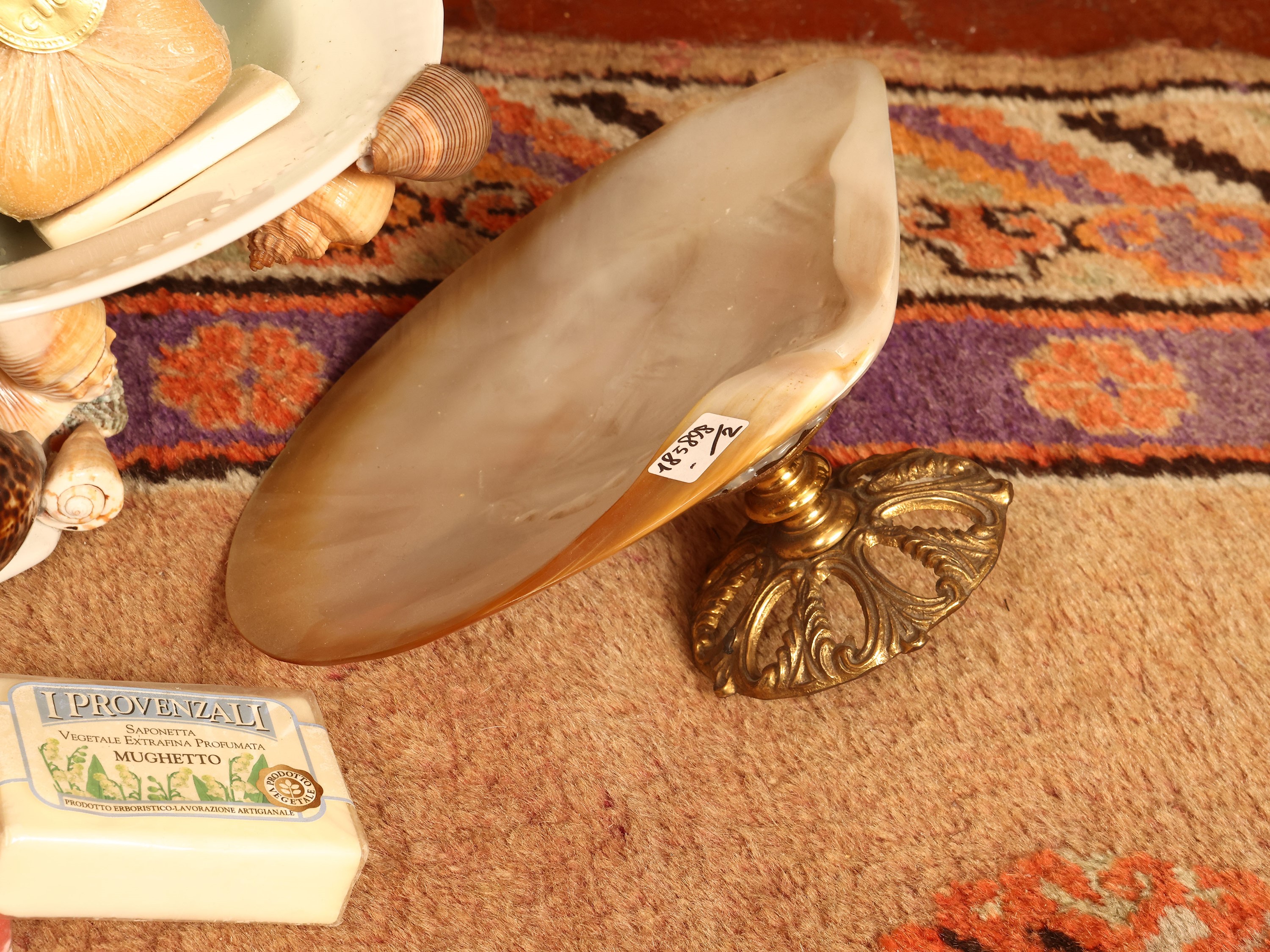Due Alzate Decorative