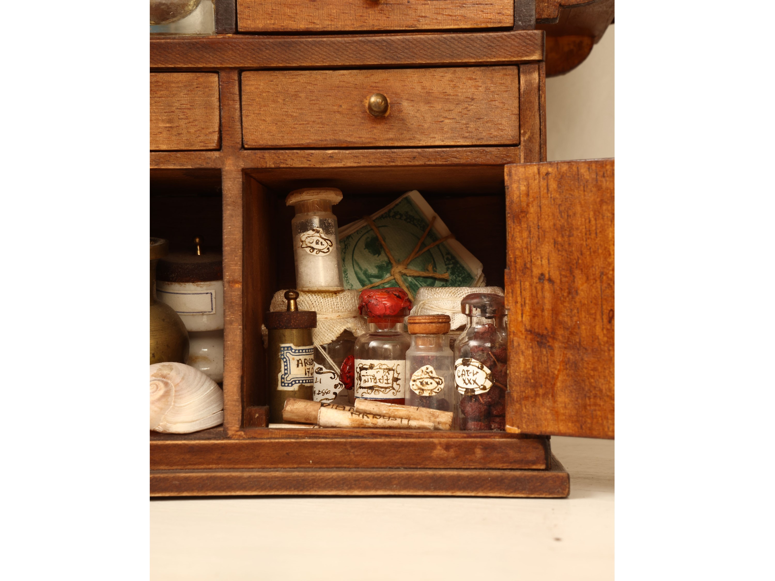 Banco da alchimista in miniatura