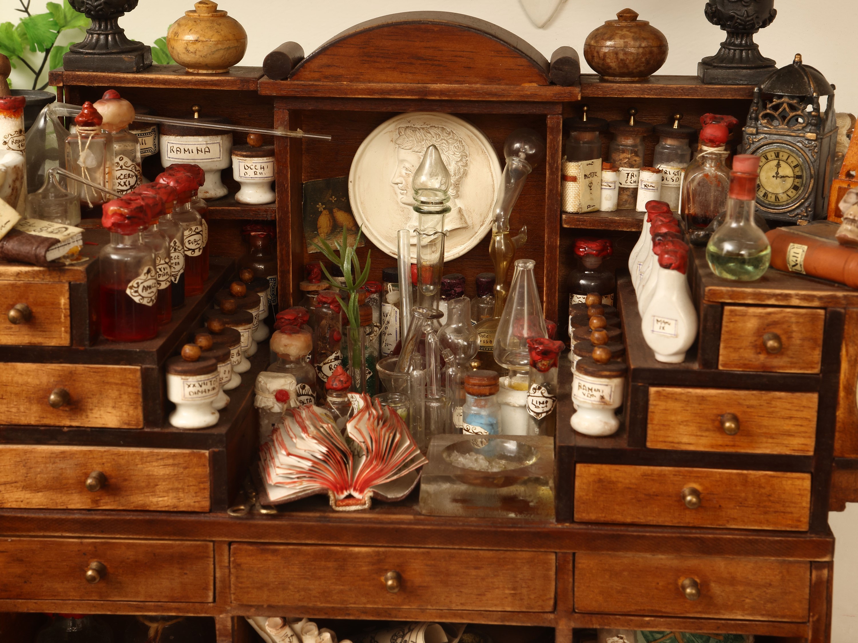 Banco da alchimista in miniatura