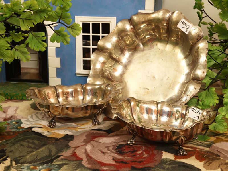 Tre cestini porta bonbon in argento