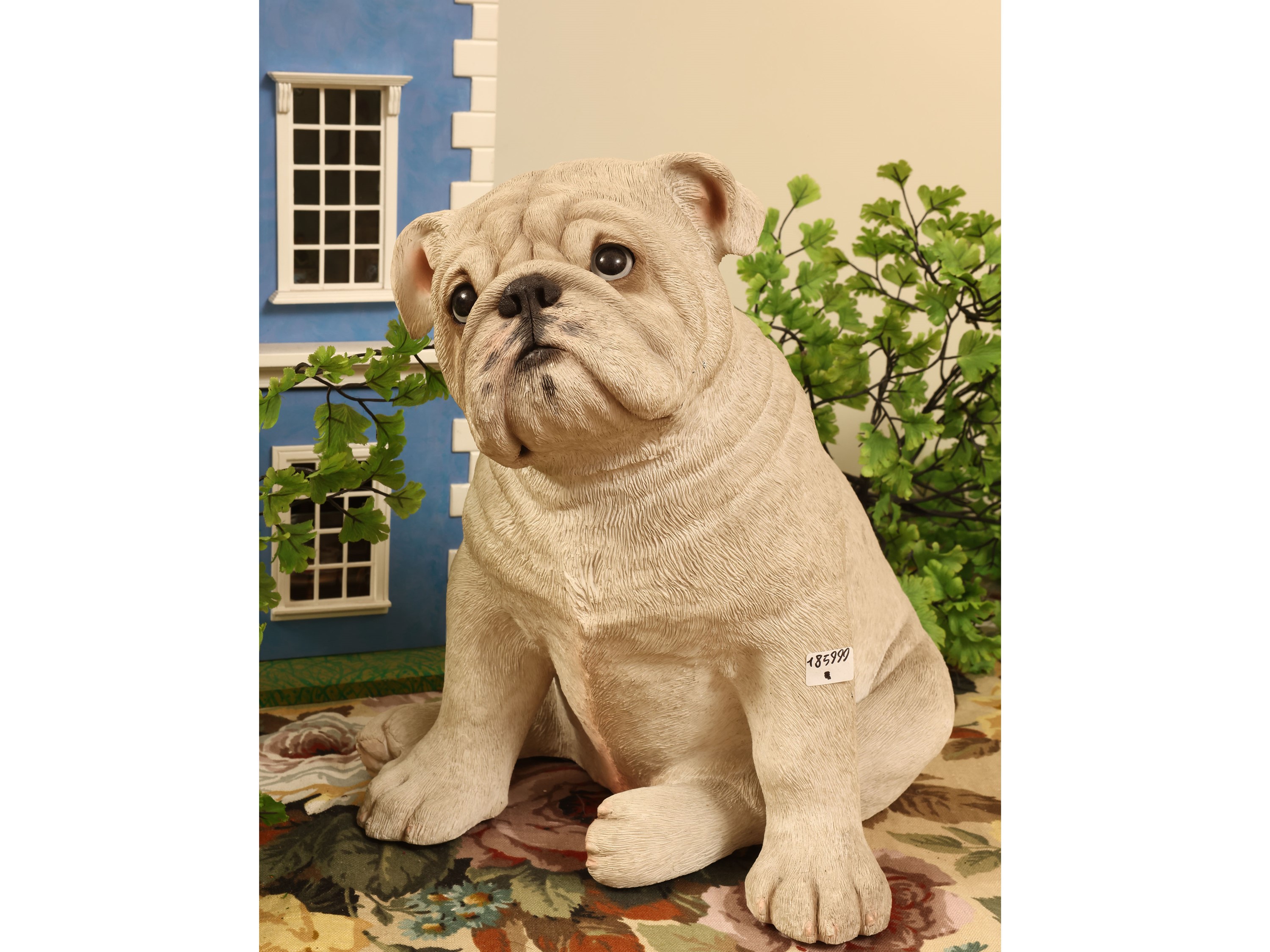 Sandra Brue - Bull-dog in scultura Sandicast