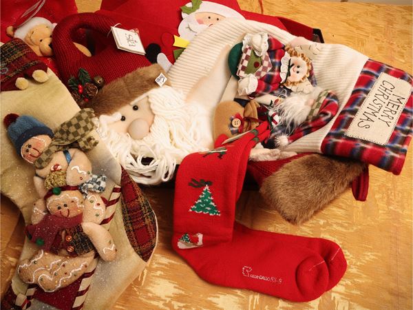 Lotto di addobbi fantasia di Natale
