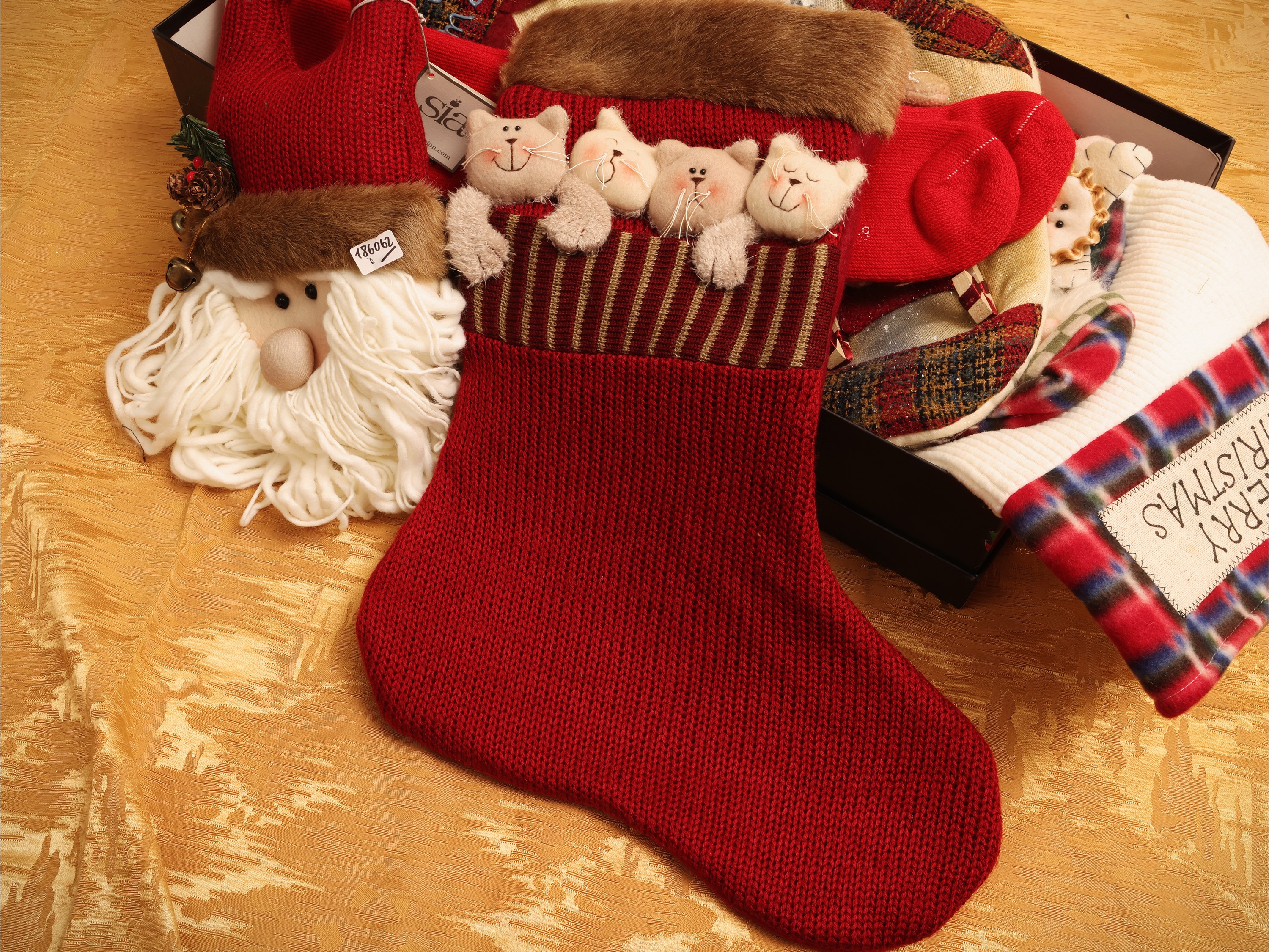 Ensemble di addobbi natalizi decorativi, incluso set di calze Disney