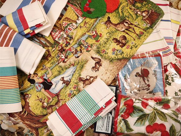 Miscellany of fabrics  - Auction Florentine extravagances: between fairy tales and collecting - Maison Bibelot - Casa d'Aste Firenze - Milano