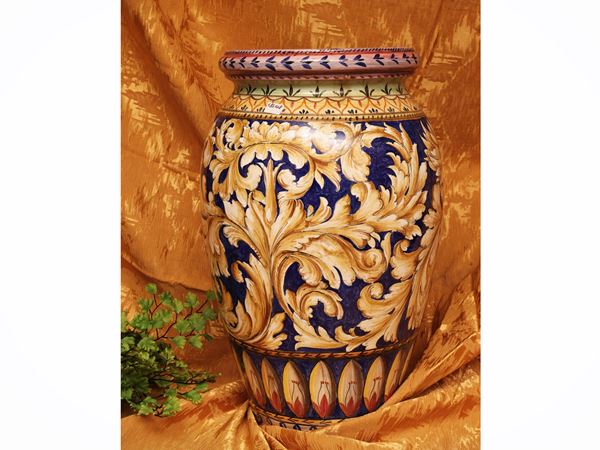 Glazed ceramic umbrella stand