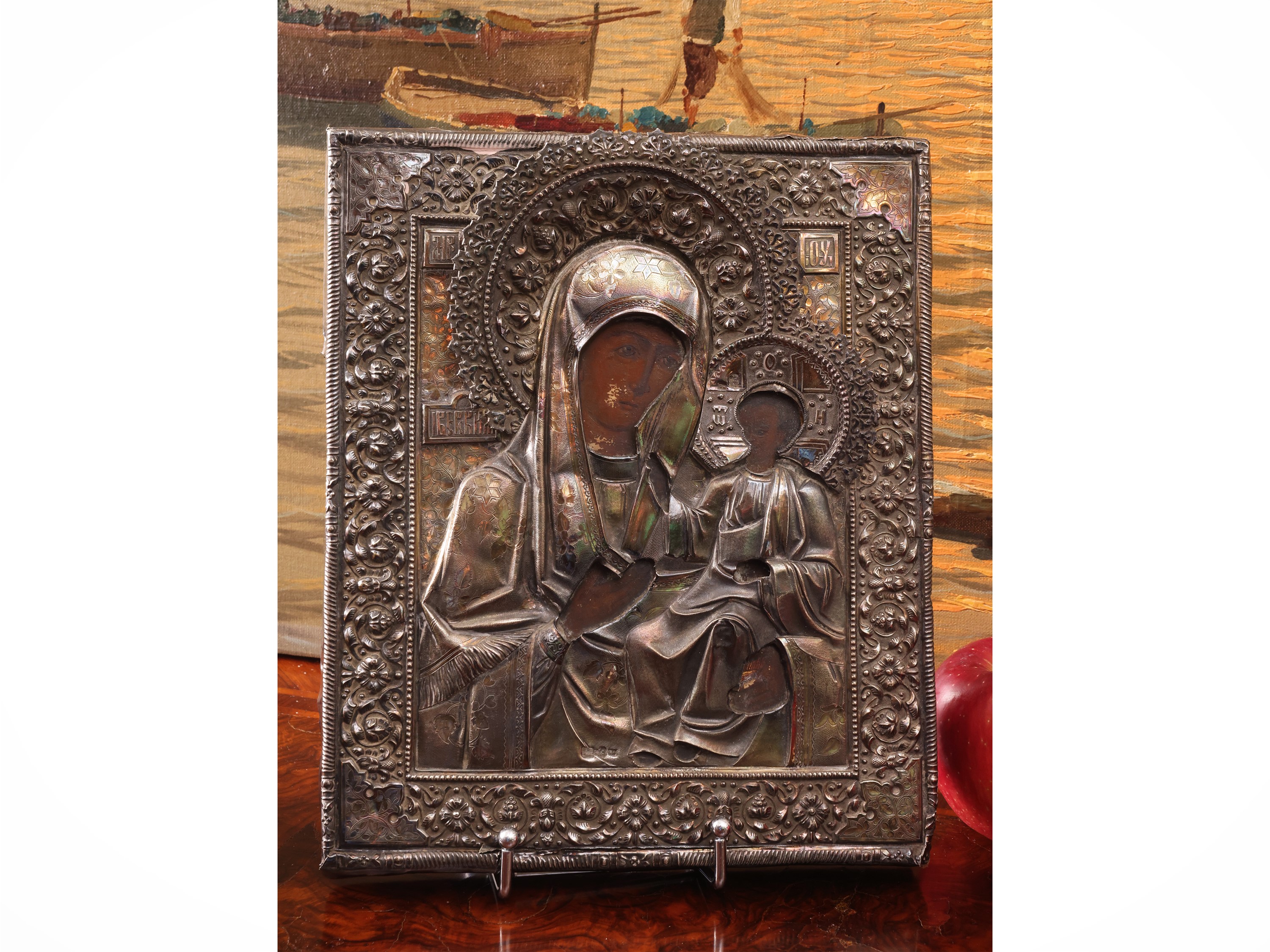 Russia, Icona con Madonna con Bambino (seconda metà del XIX secolo), olio su tavoletta