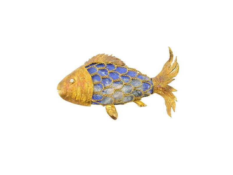 Grande spilla in oro giallo e pietra dura