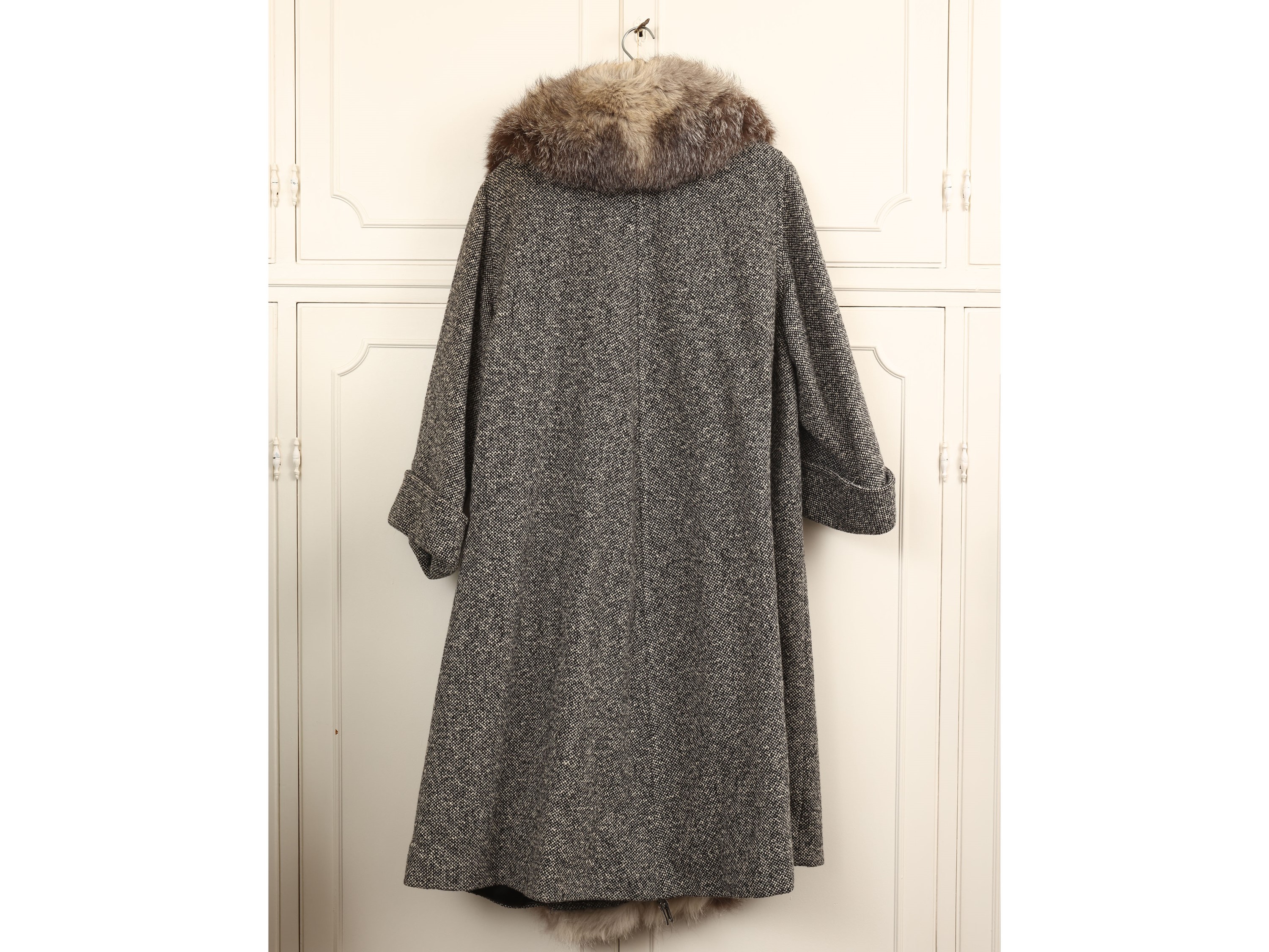 Max Mara - Cappotto Lungo in Lana Bouclè Grigia