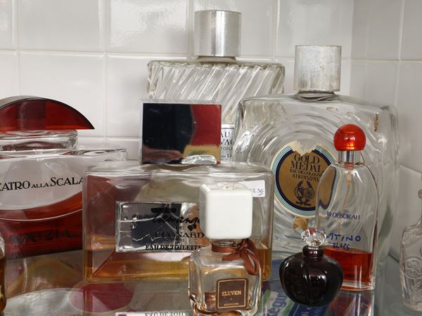 Lotto di profumi factice