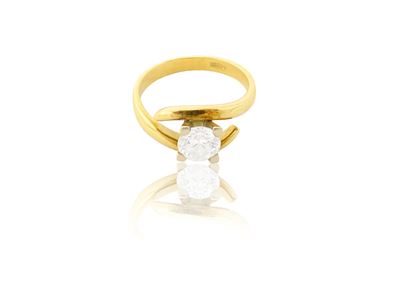 Anello Solitario in Oro Giallo e Diamante