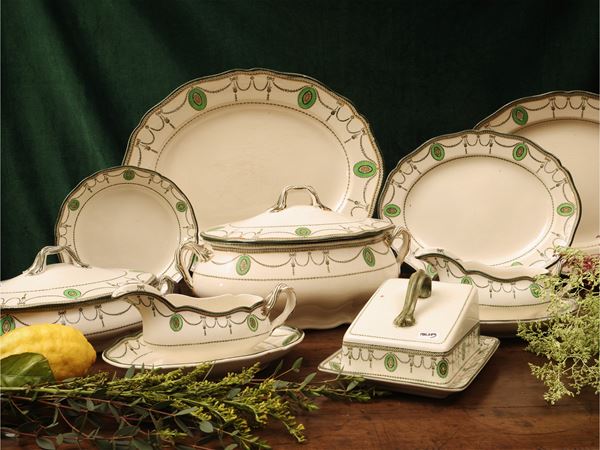 Servito di piatti modello Countess in terraglia, Royal Doulton