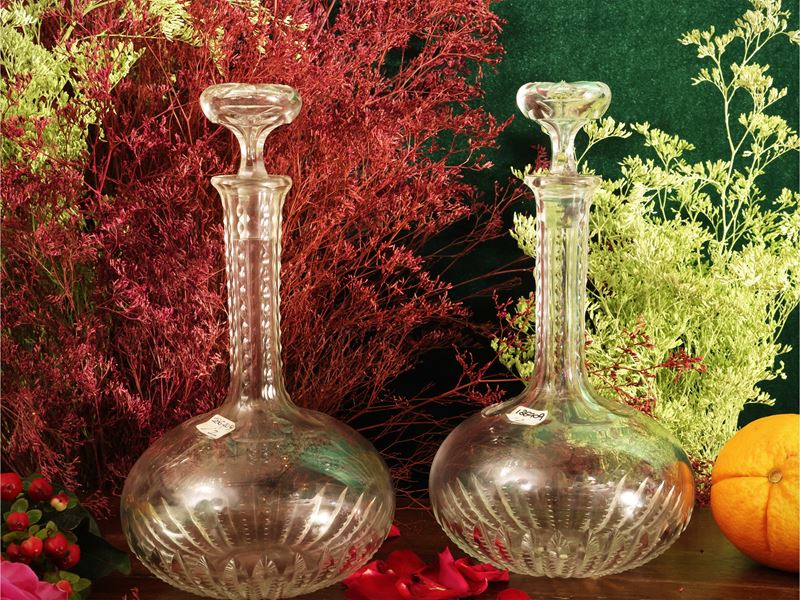 Coppia di bottiglie da vino in cristallo Baccarat