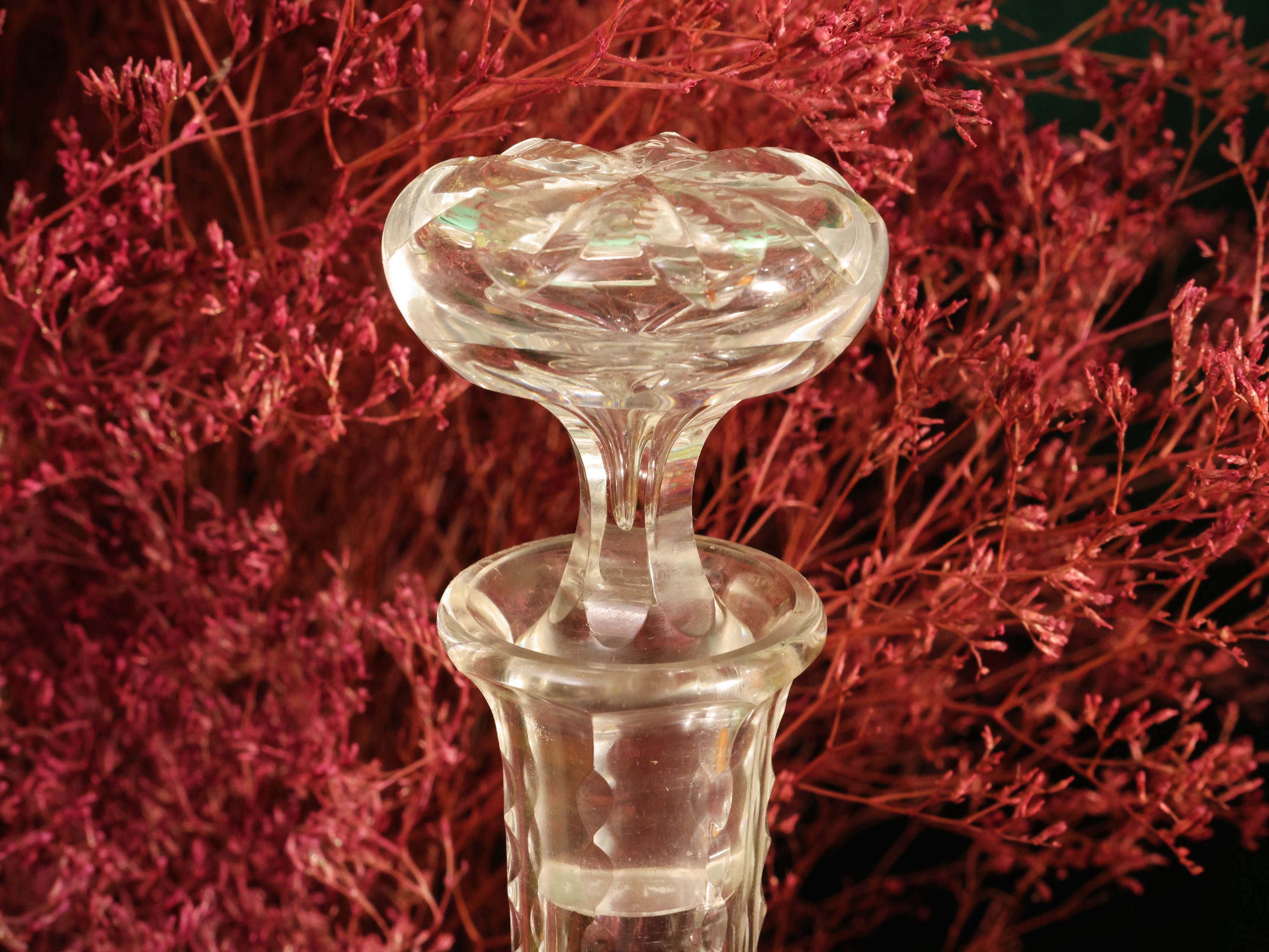 Coppia di bottiglie da vino in cristallo Baccarat
