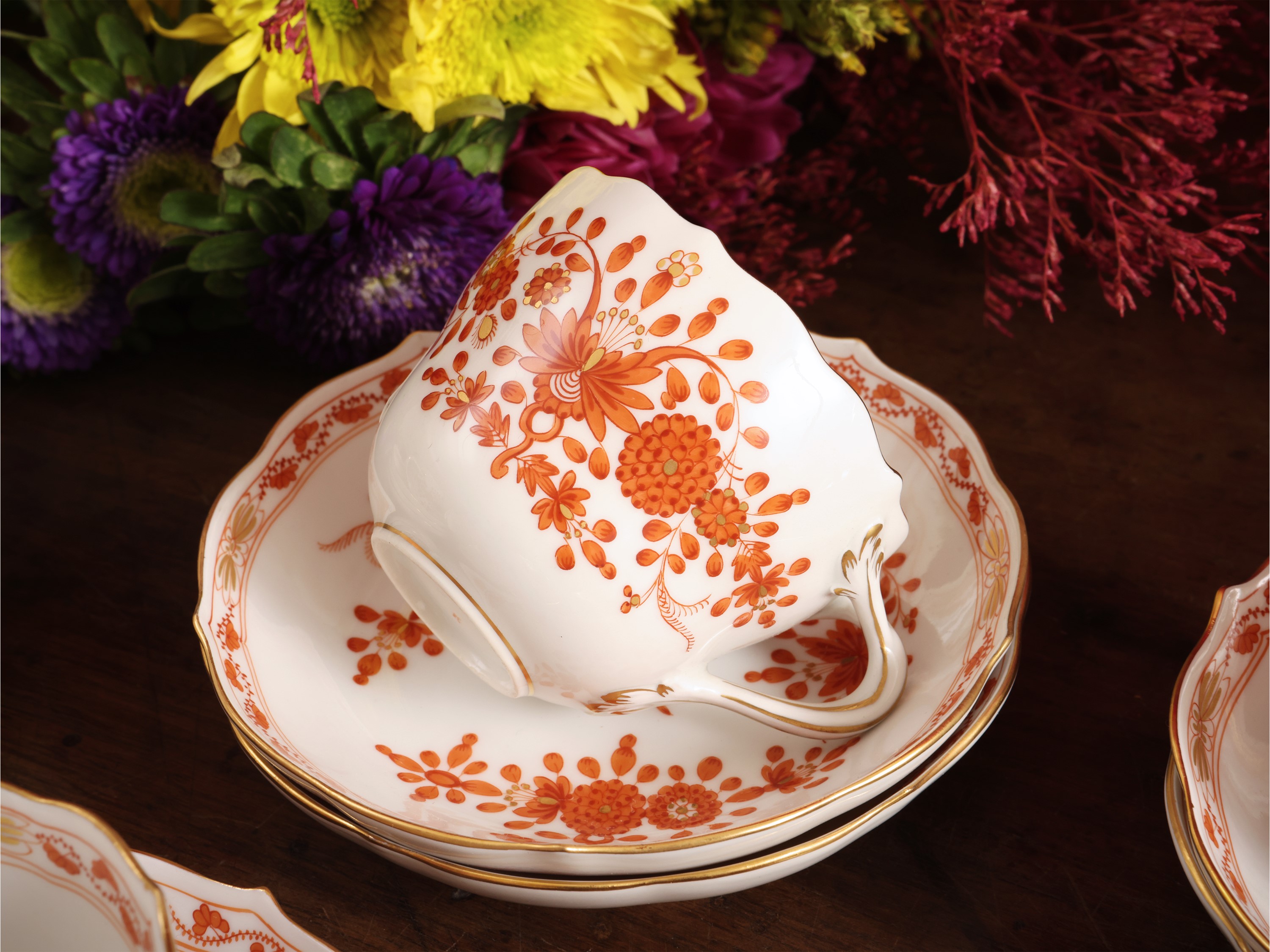 Serie di Dodici Tazzine da Caffè in Porcellana, Decoro Indische Blumen, Meissen