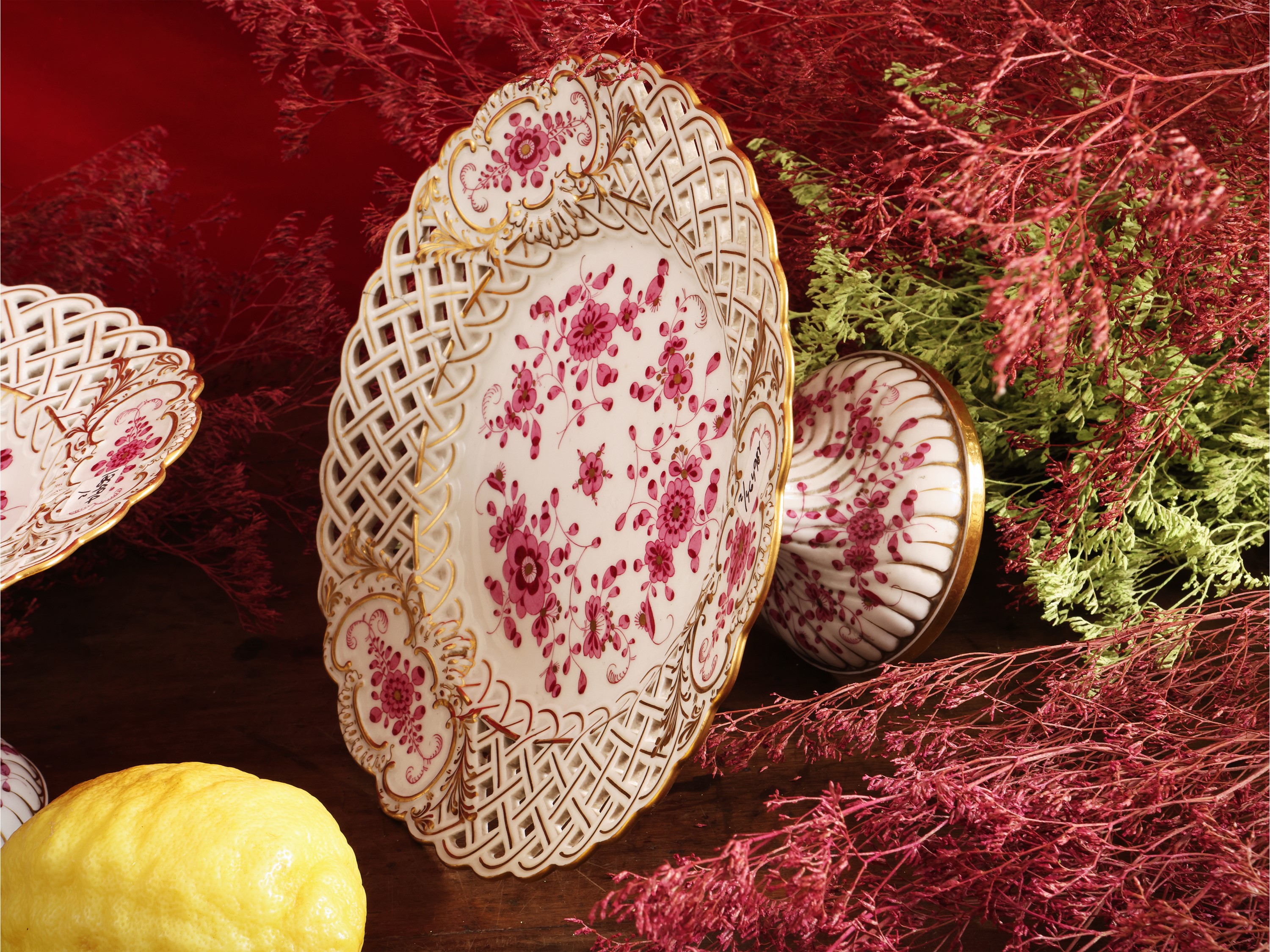Coppia di Alzate in Porcellana, Decoro Indische Blumen, Meissen