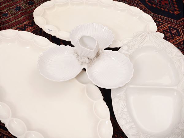 Assortimento di vassoi da antipasti in ceramica