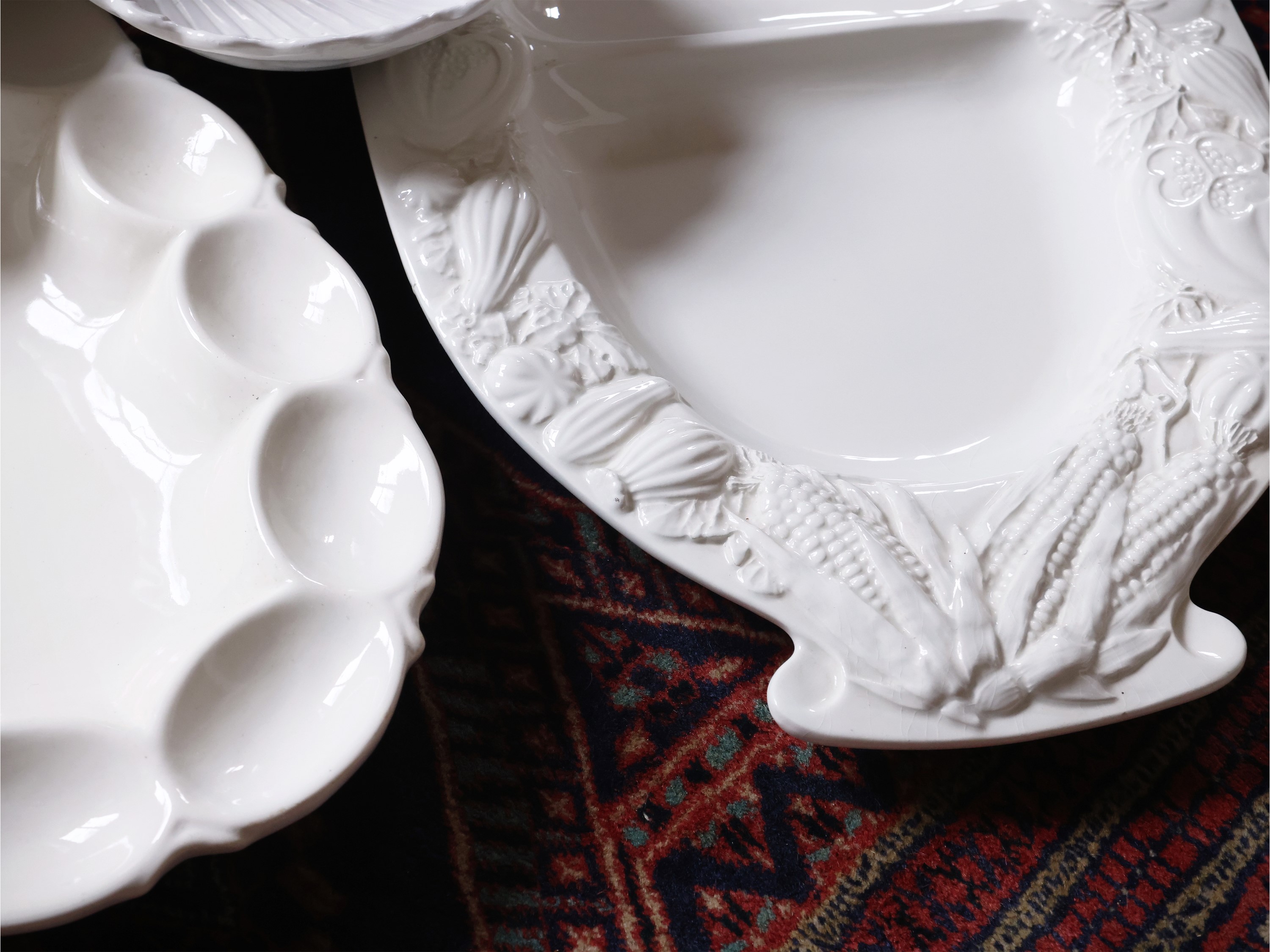 Assortimento di Vassoi da Antipasti in Ceramica