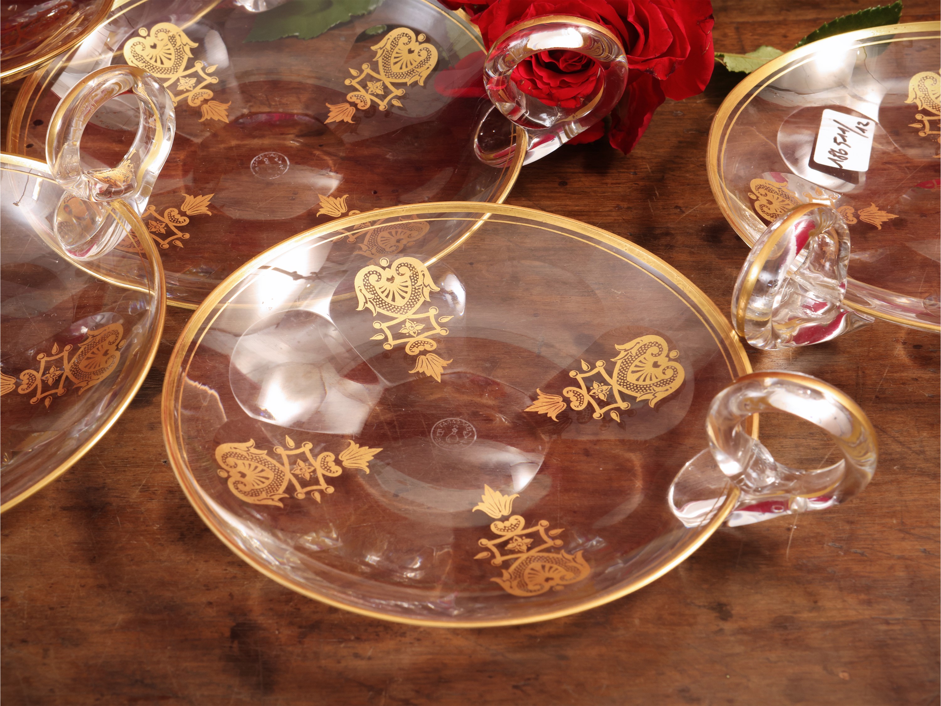 Dodici coppe per ciliegie in cristallo, Baccarat