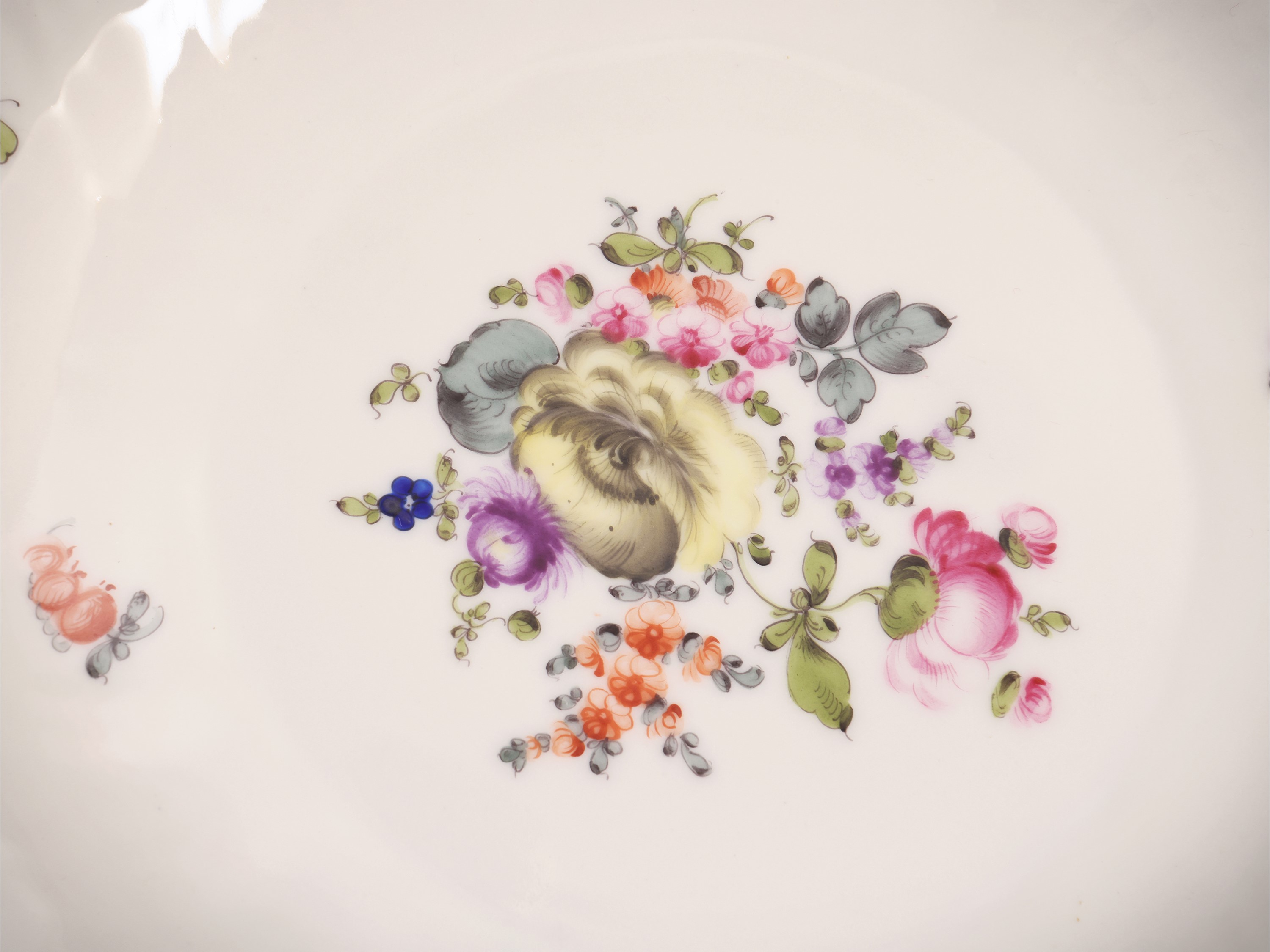 Set da Merenda in Porcellana, Decoro Bouquet De Saxe, Herend