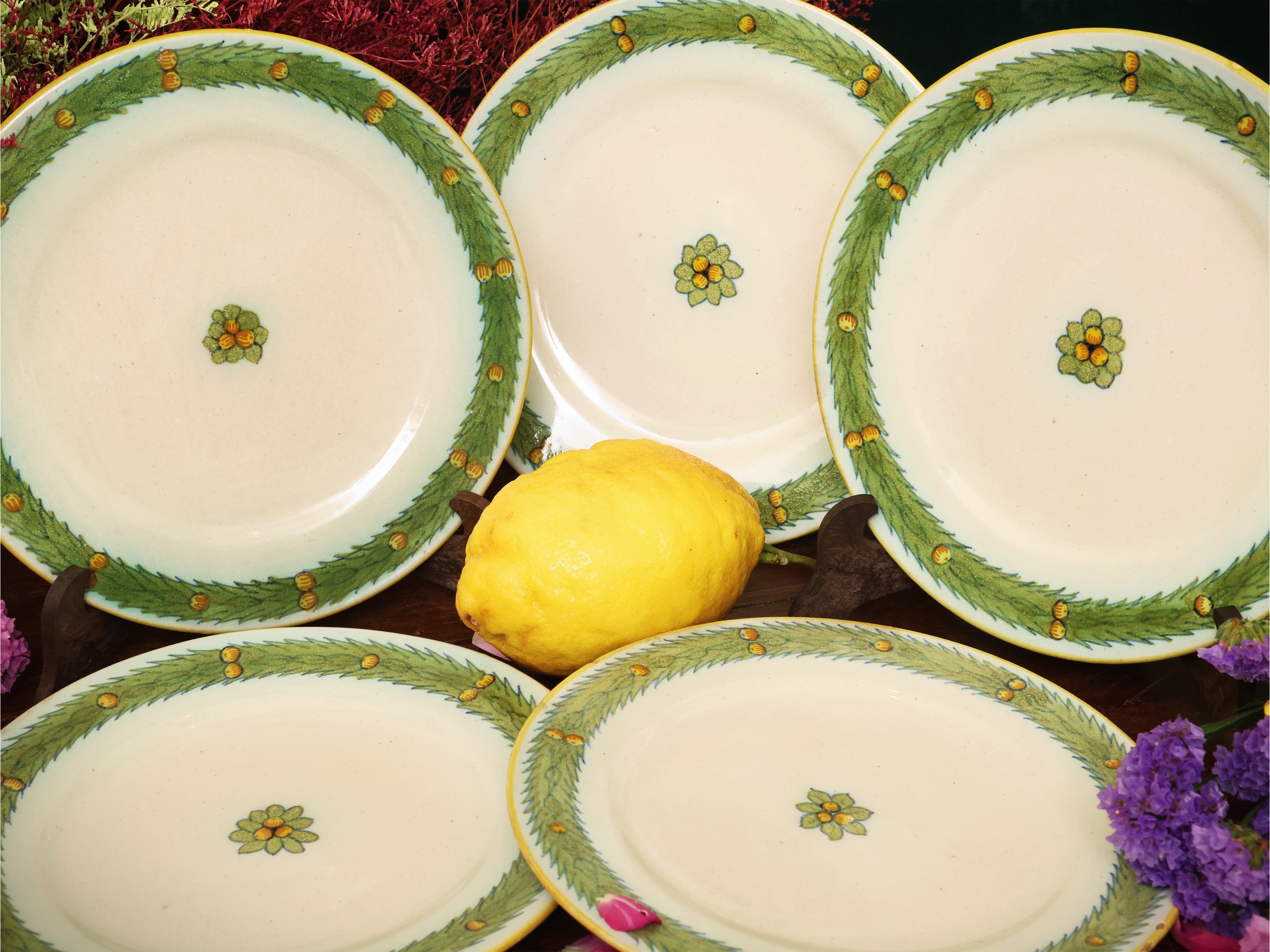 Serie di Quindici Piattini in Ceramica Smaltata, Cantagalli