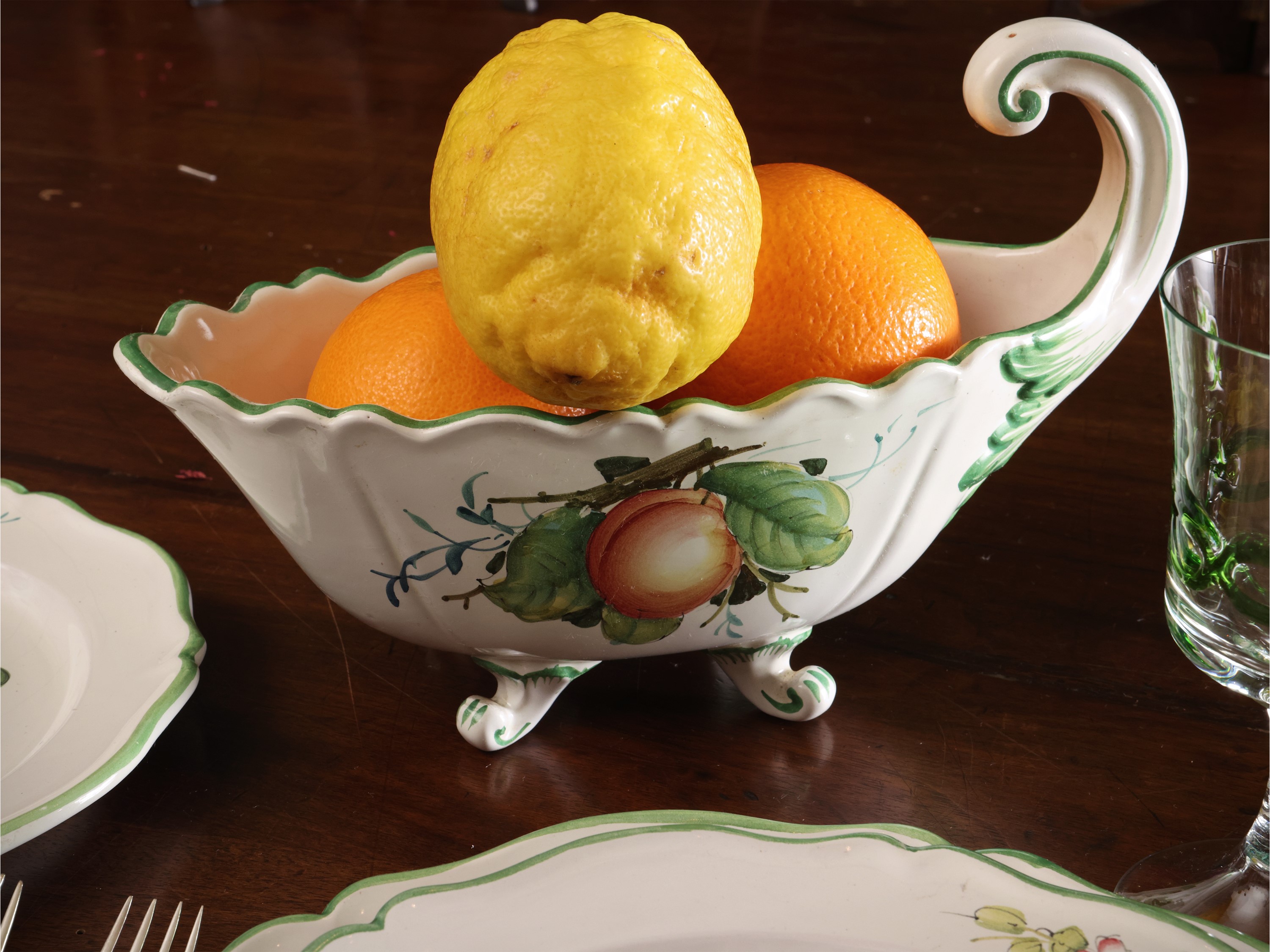 Servizio di piatti in ceramica, Zaccagnini