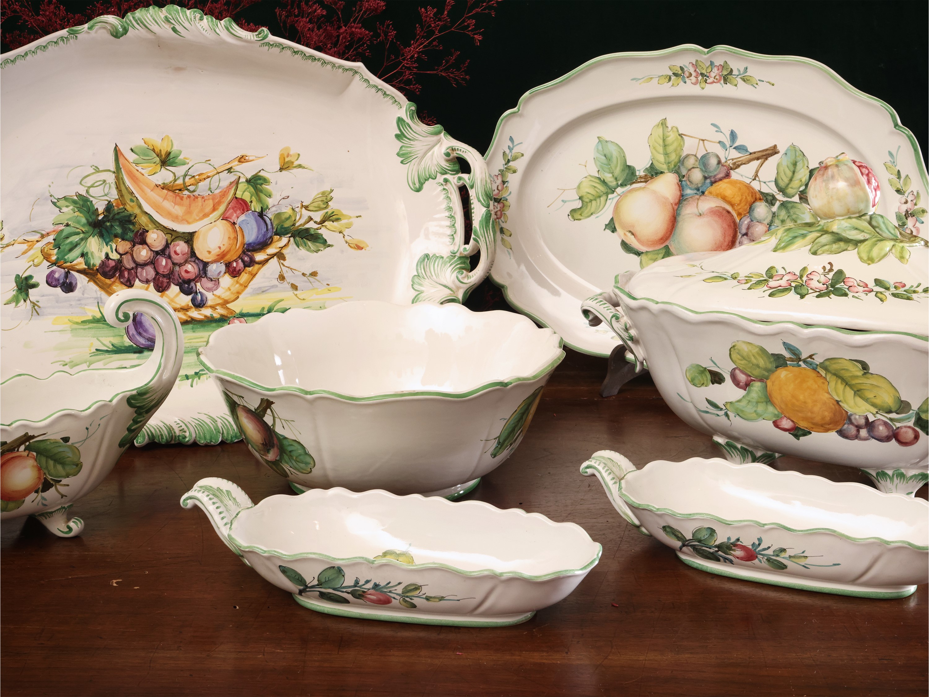 Servizio di piatti in ceramica, Zaccagnini