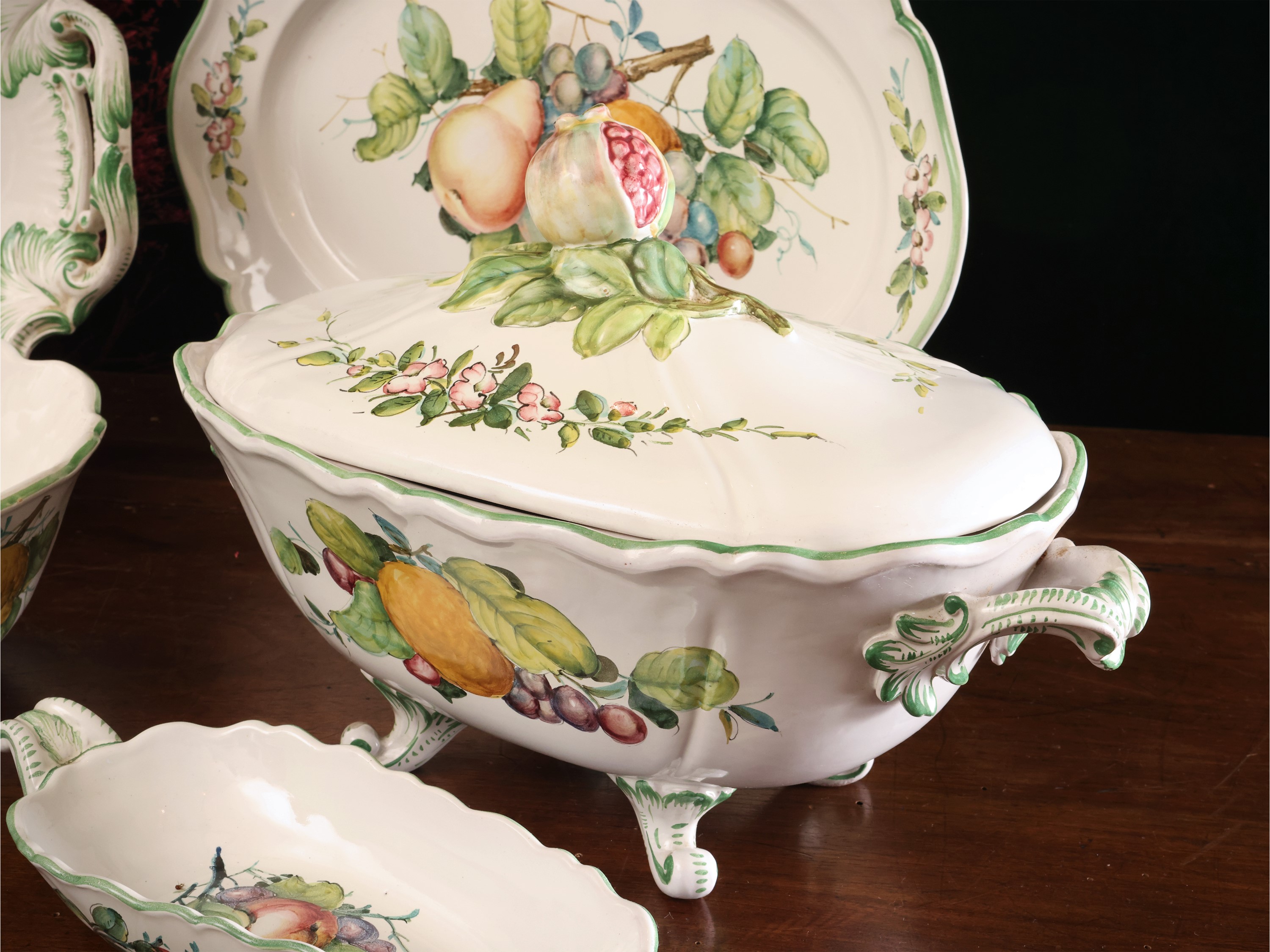 Servizio di piatti in ceramica, Zaccagnini