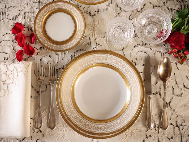 Elegante servizio di piatti in porcellana, decoro Aida, Rosenthal