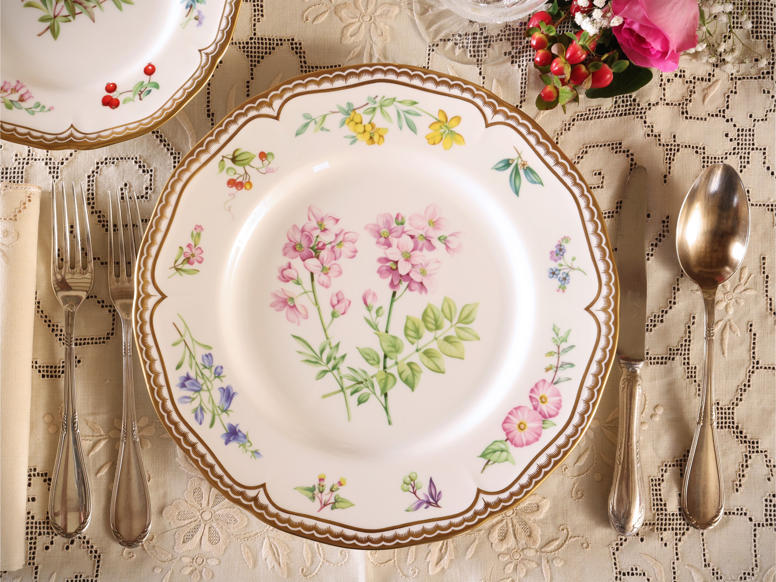 Servizio di Piatti in Porcellana, Decoro Sandringham, Royal Worcester