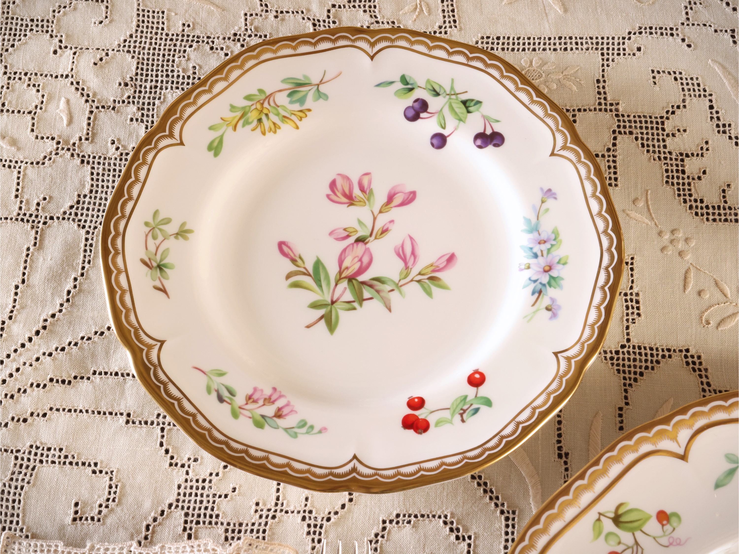 Servizio di Piatti in Porcellana, Decoro Sandringham, Royal Worcester