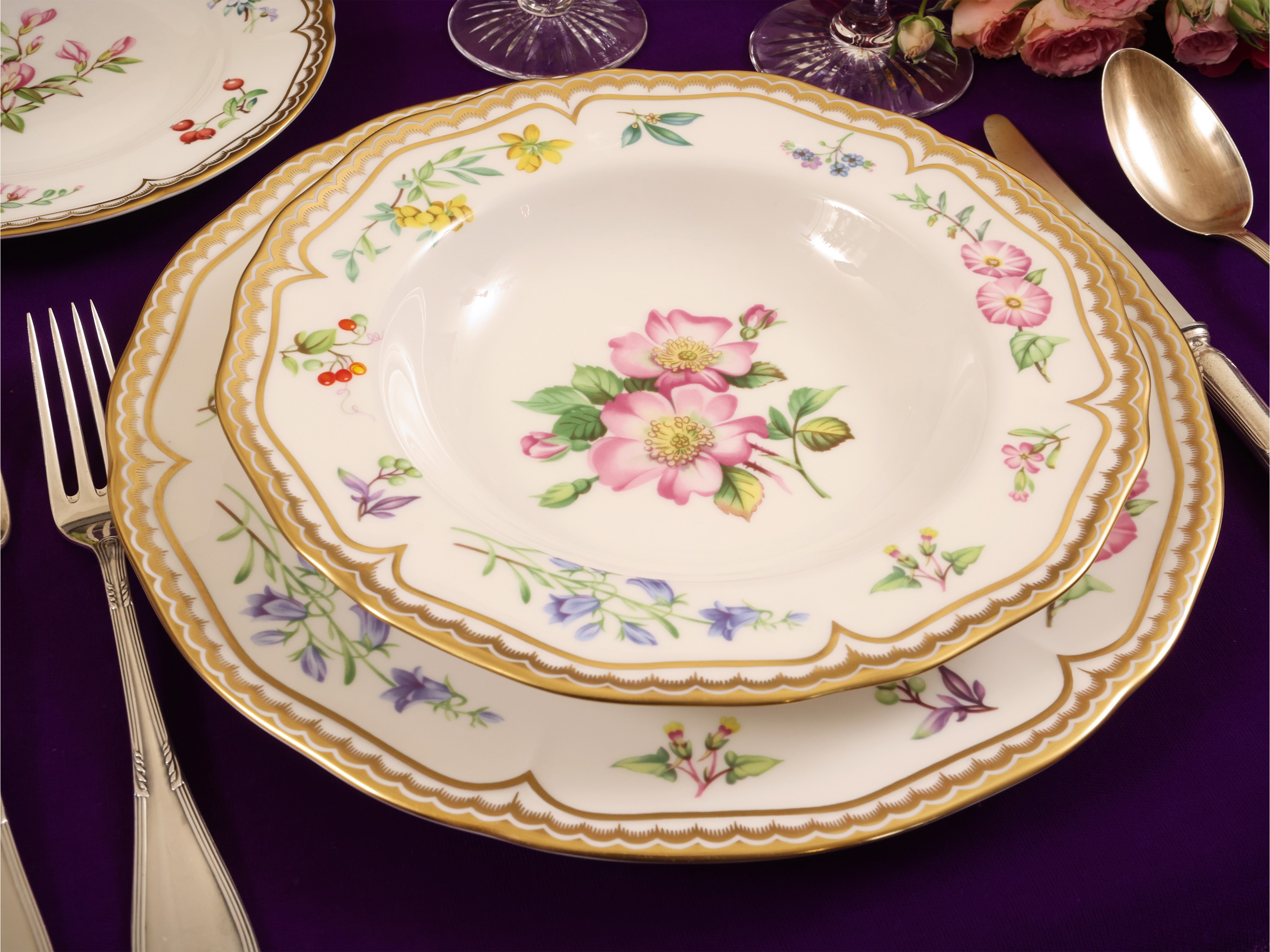 Servizio di Piatti in Porcellana, Decoro Sandringham, Royal Worcester