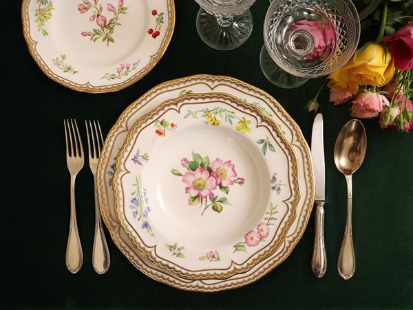Servizio di piatti in porcellana, decoro Sandringham, Royal Worcester