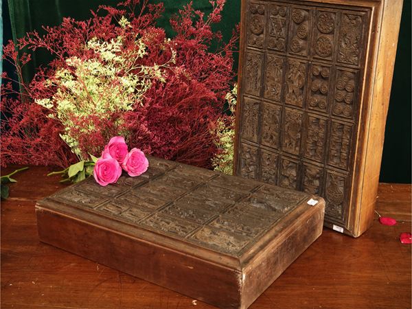 Two ancient wooden printing matrices for Neapolitan playing cards
