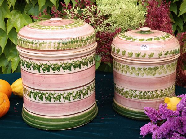 Coppia di barattoli in ceramica smaltata