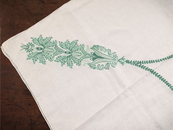 White fine linen tablecloth