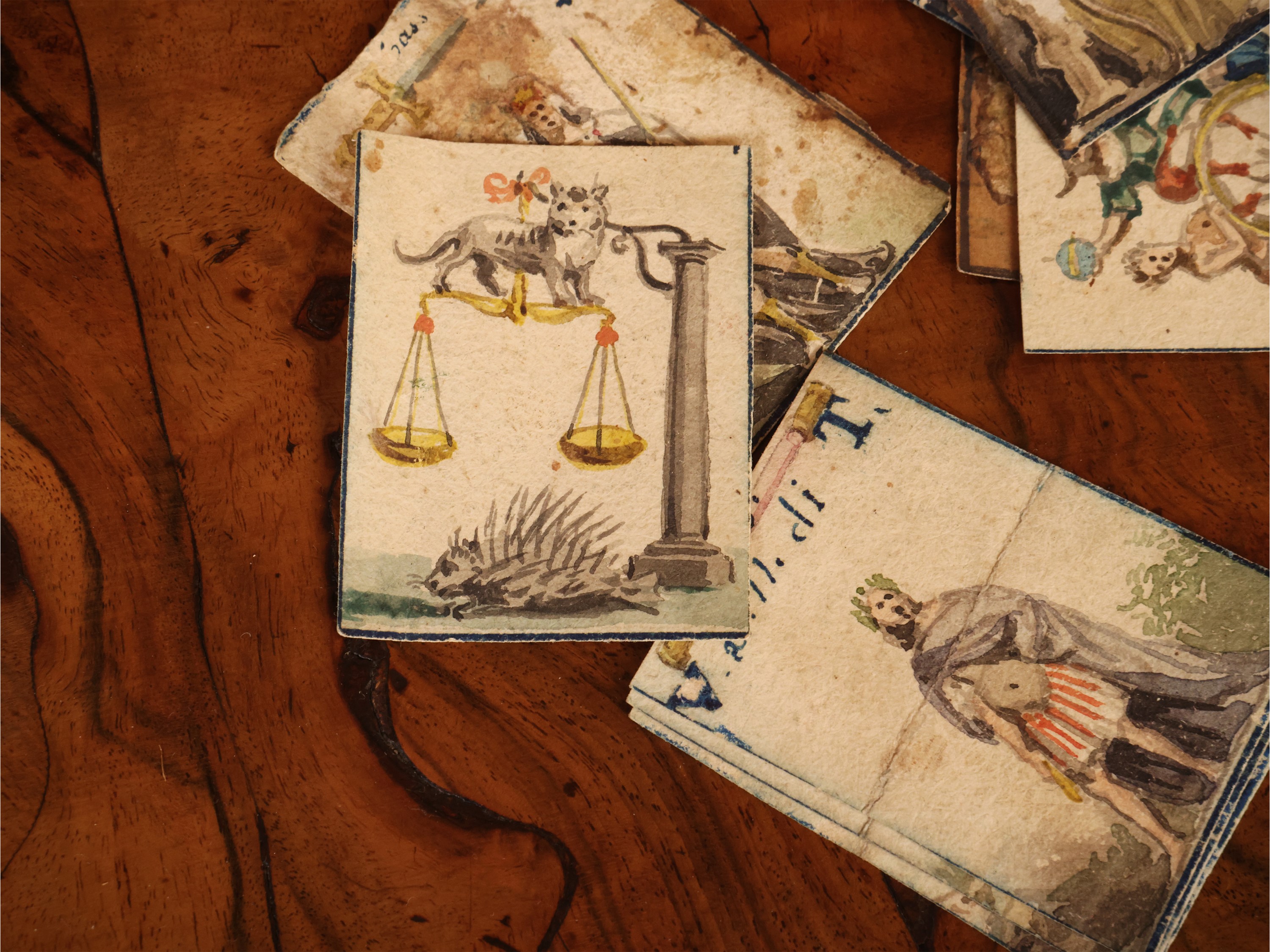 XIX secolo, Curiosità con gioco di carte dipinto