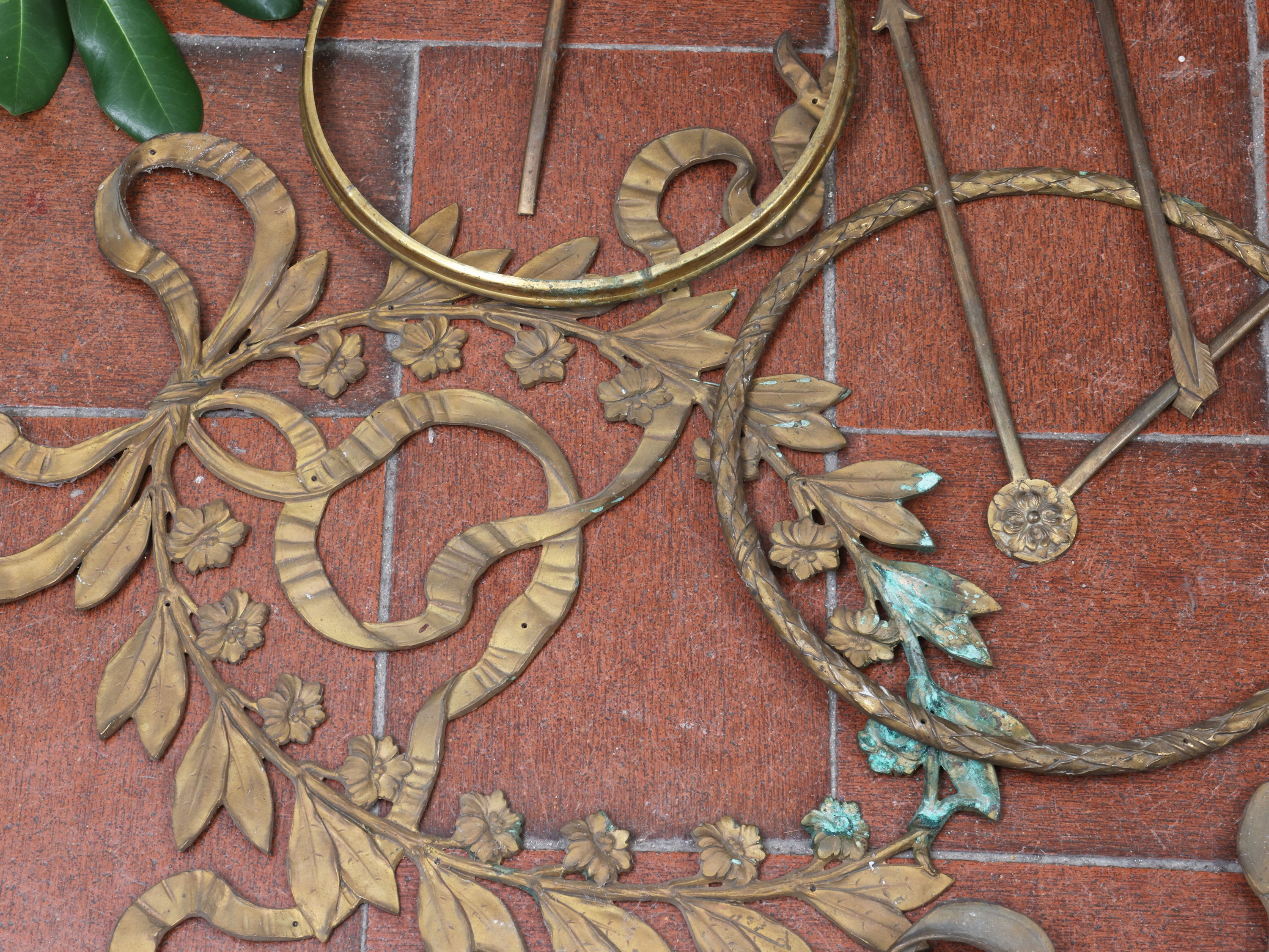 Miscellanea di ornamenti, bronzo dorato, XIX/XX secolo