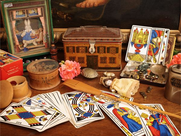 Lotto di curiosità d'epoca