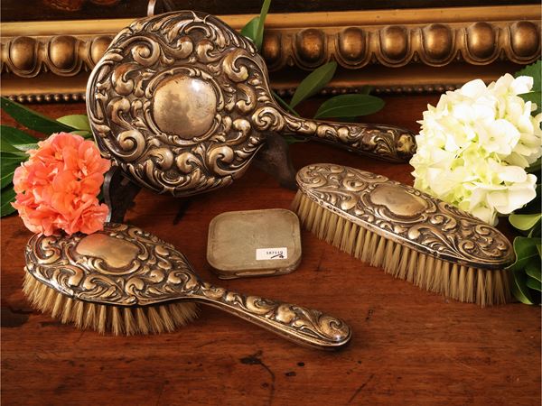 Accessori da toilette in argento