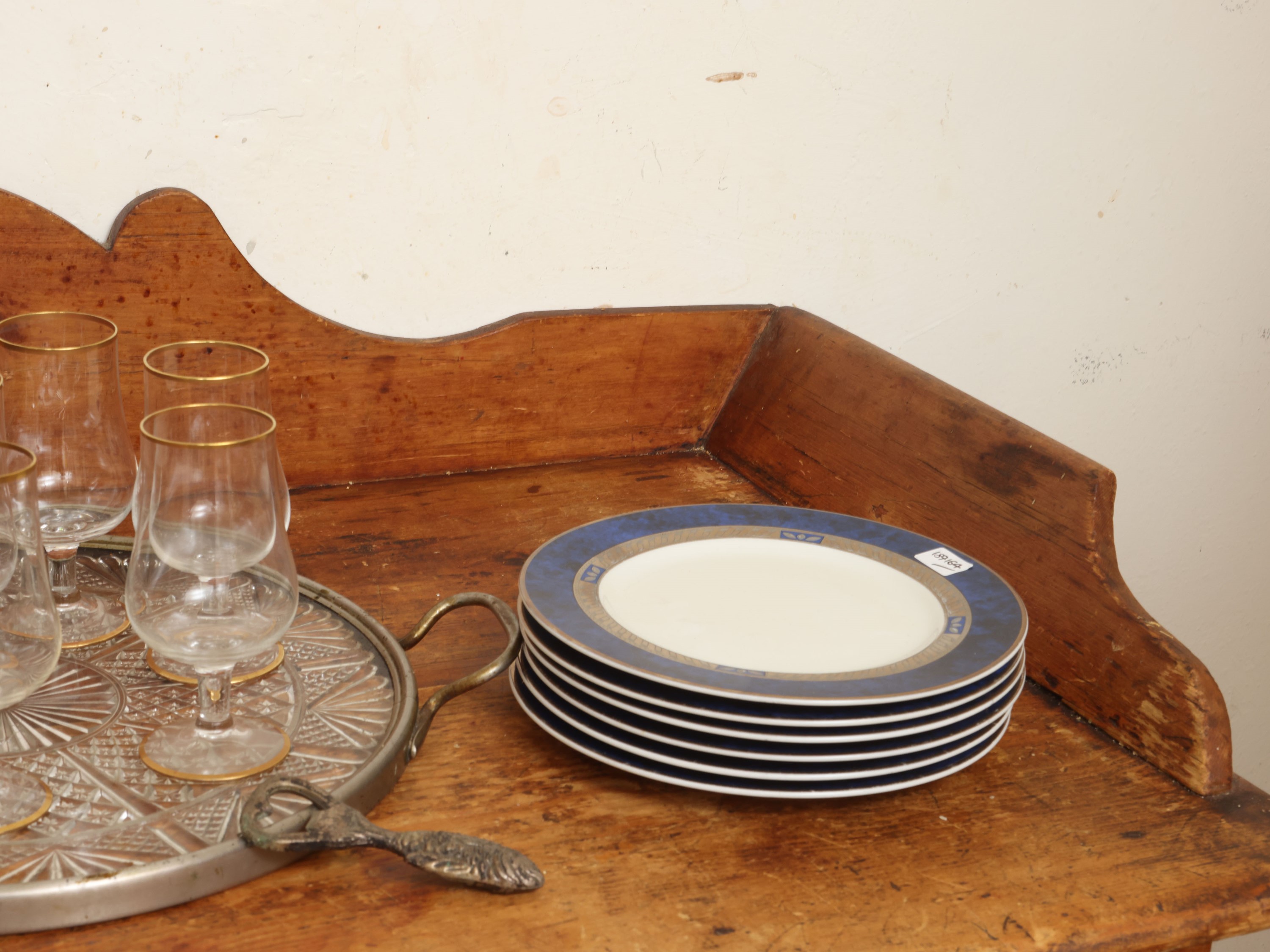 Cassettiera rustica in legno tenero, XIX secolo